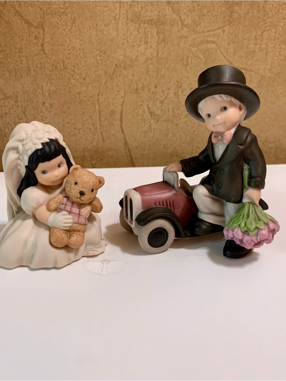 Vintage Enesco Kim Anderson Pretty As A Picture Wedding Figurine Set